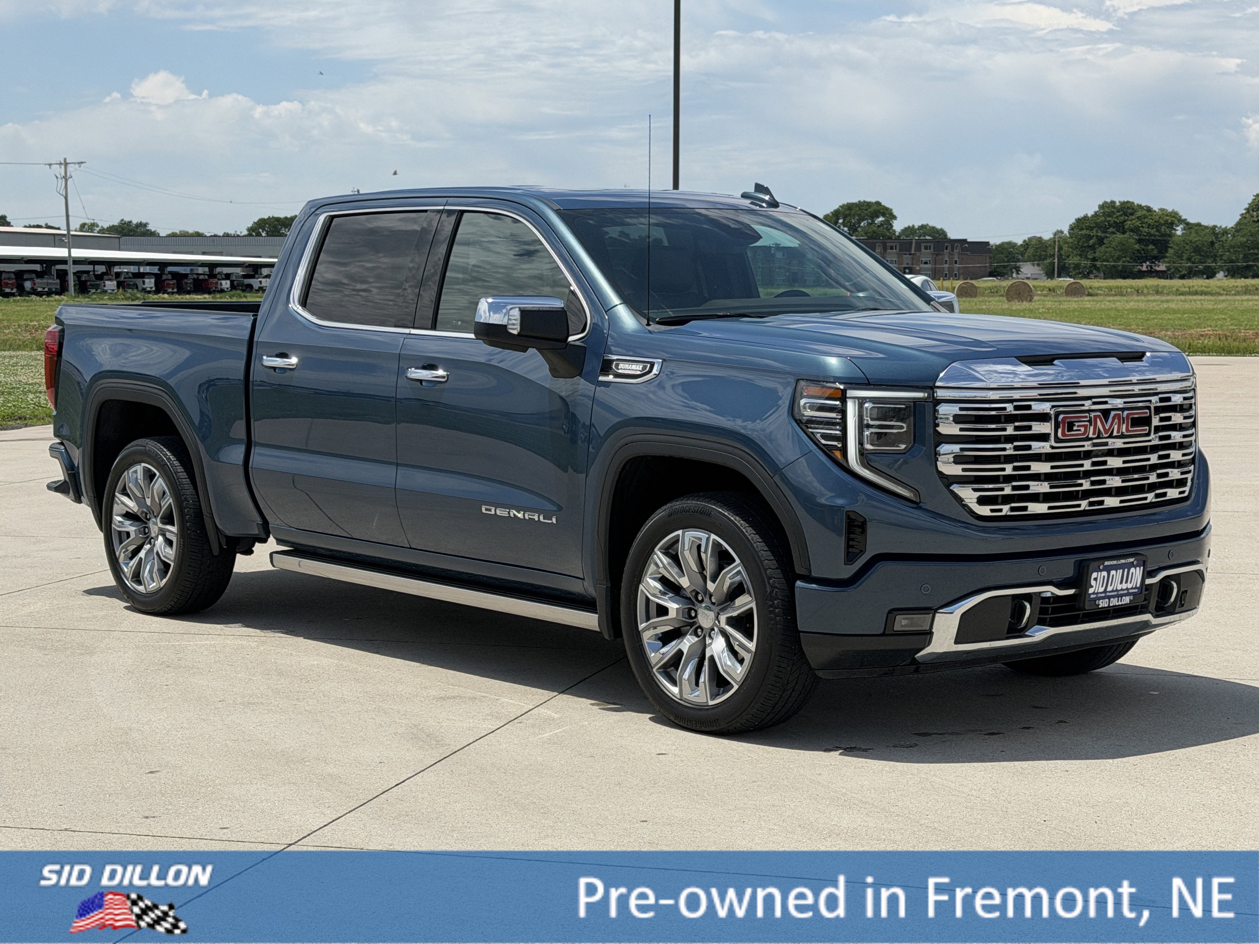 gmc sierra 1500 denali 2024 3GTUUGE84RG272671 image gmc sierra 1500 denali 2024 3GTUUGE84RG272671 image